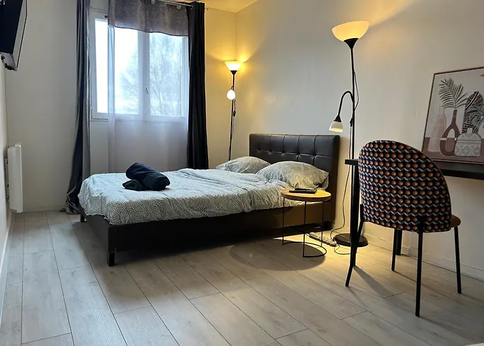 Appartement - Proche Rer - 2 Chambres & 4 Lits Double - Paris Orly